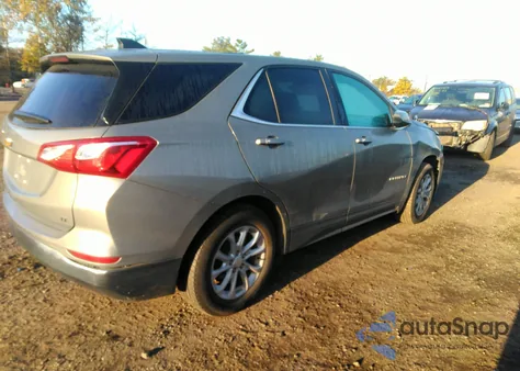 2018 Chevrolet Equinox Lt z USA, uszkodzony, nr VIN 3GNAXJEV3JS563331